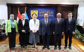 رئيس جامعة الإسكندرية: نحرص على توسيع مجالات التعاون مع الجامعات والمؤسسات الصينية