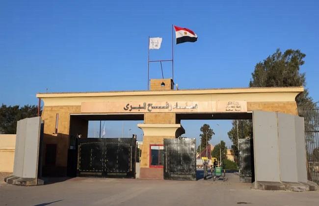 ميناء رفح البري يستقبل الدفعة الـ71 من الفلسطينيين العائدين إلى قطاع غزة