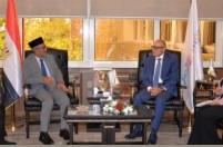 محافظ الأقصر يستقبل السفير الإندونيسي لبحث سبل تعزيز التعاون بين الجانبين