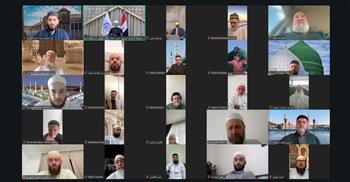 مفتي الجمهورية: تنزيه الله تعالى أصلٌ محكم تُفهم في ضوئه نصوص الصفات بعيدًا عن التشبيه أو التعطيل