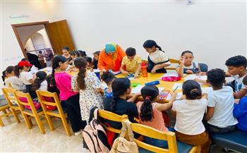 الغردقة تستقبل أولى حفلات «شاطئ الفن» بفلكلور الصعيد