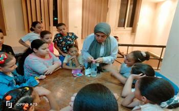ثقافة أسيوط ينظم ورشة لنادي العلوم حول تفاعل الخل مع كربونات الصوديوم