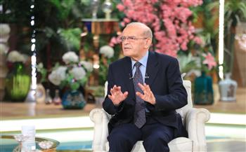 بعد حصوله على جائزة النيل.. أحمد يوسف أحمد في ضيافة "معكم منى الشاذلي" الليلة 