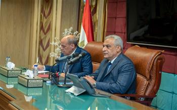 لقاء مفتوح بين وزير الإنتاج الحربي والعاملين لمناقشة تحديات العمل واستشراف المستقبل