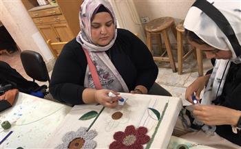 استمرار  ورشة "أشغال النسيج" بقصر ثقافة المنيا ضمن مشروع "مقتطفات حرفية"