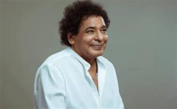 محمد منير يفاجئ جمهوره بأغنية «يسألوا عنك».. تفاصيل