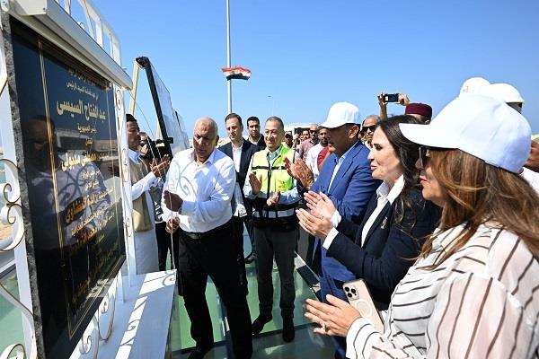 خلال جولته اليوم بمطروح.. رئيس الوزراء يفتتح كوبري روميل بعد تطويره