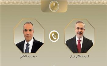 وزير الخارجية يتلقى اتصالا هاتفيا من نظيره التركي