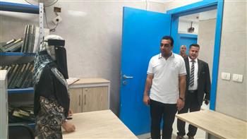 محافظ قنا: تقديم خدمات صحية وتعليمية على أعلى مستوى بما يلبي طموحات المواطنين