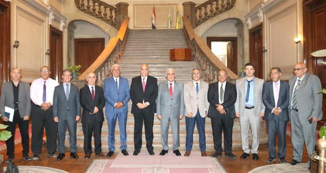"بحوث الصحراء" يبحث مع "أكساد" تعزيز التعاون العربي ومواجهة التصحر والجفاف