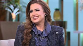 سيمون تكشف موعد طرح أحدث أغانيها «متفائلة»