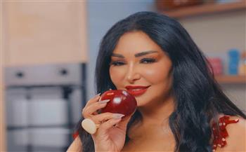 شاهيناز تطرح أحدث أغانيها "إيه الجمال ده"