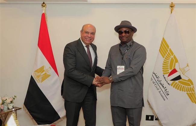 وزير الطيران المدني يبحث مع نظيره النيجيري سبل تعزيز التواجد المصري في أسواق النقل الجوي الأفريقية