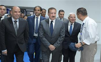 وزير العمل ومحافظ بورسعيد يتفقدان مصانع المنطقة الصناعية لدعم الإنتاج والتشغيل والاستثمار والتصدير
