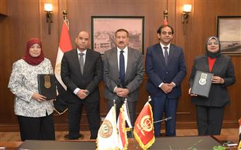 وزير العمل ومحافظ بورسعيد يشهدان فعاليات لدعم التشغيل والتدريب