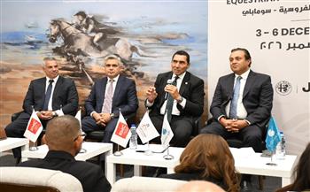 وزير الرياضة يشهد المؤتمر الصحفي لبطولة مصر الدولية للفروسية لقفز الحواجز