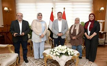 محافظ بورسعيد يكرّم الدكتور محمد القفاص لدوره في دعم التحول الرقمي وتطوير الأداء الحكومي