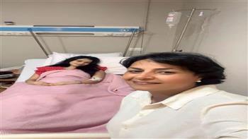 الفنانة فاطمة محمد علي تكشف خضوع نجلتها فرح حاتم لعملية استئصال الزائدة وهي حامل
