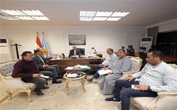 محافظ أسيوط: تحسين الخدمات ورفع كفاءة المرافق على رأس أولويات الجهاز التنفيذي