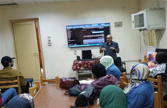 استمرار ورشة «المناظر الطبيعية» حول الجرافيك والذكاء الاصطناعي بسوهاج