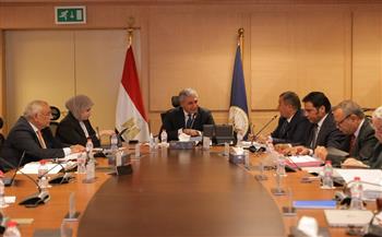 وزير السياحة والآثار يترأس اجتماع مجلس إدارة المجلس الأعلى للآثار 