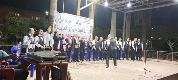 كورال روض الفرج وورش فنية في ثاني أيام المسرح المتنقل بحلوان
