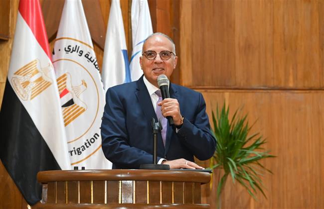 وزير الري يشهد معسكر استهلال العام الدراسي الجديد لمدارس "أجرو المصرية الإيطالية لتكنولوجيا المياه"