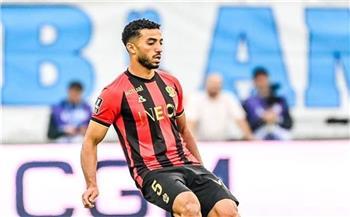 محمد عبد المنعم ضمن قائمة نيس لمواجهة أوكسير في الدوري الفرنسي  