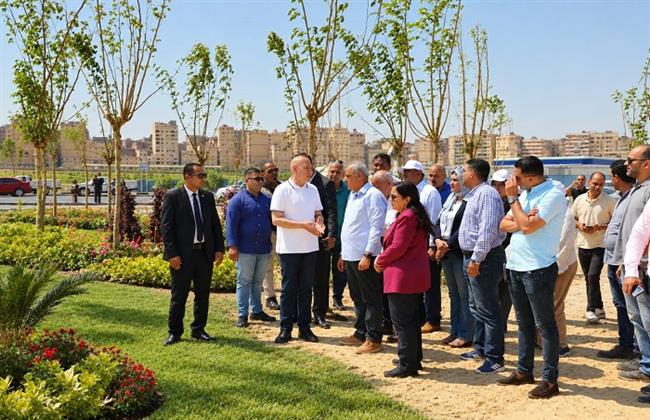 محافظ القاهرة يتابع خطة التوسع في التشجير وتحويل المساحات غير المستغلة إلى حدائق ومتنزهات