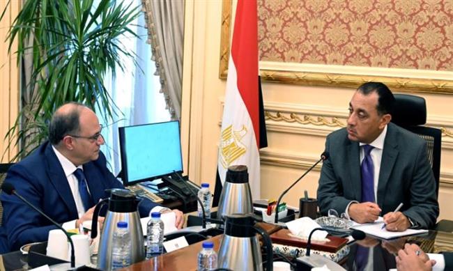 مدبولي يتابع مستجدات جهود تطوير المنظومة الدوائية وتعزيز قدرات قطاع الدواء في مصر