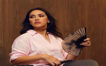 مي فاروق: «قصة طويلة مليئة بستر الله»