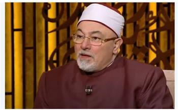 خالد الجندي يوضح دلالة استخدام “جميعًا” بدلًا من “كلها” في القرآن الكريم