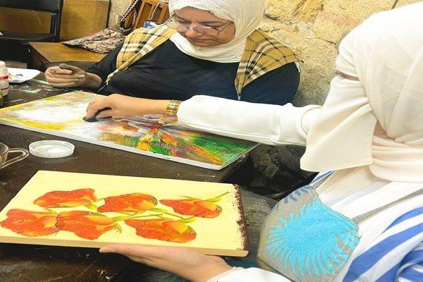 الأمن الرقمي.. حماية لبياناتك وحساباتك من مخاطر الإنترنت بقصر ثقافة المطرية
