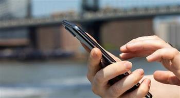 بتحتفظي بـScreenshot لكل حاجة؟.. دراسة تكشف ما يحدث لذاكرتك عند الاعتماد على الهاتف