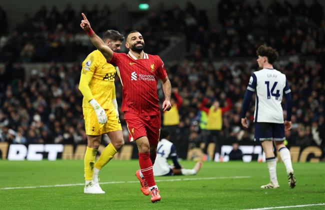 كأس الرابطة الإنجليزية.. محمد صلاح الغائب الحاضر في مواجهة ليفربول وتوتنهام