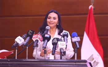 وزيرة التضامن تشهد إجراء القرعة الإلكترونية لاختيار 12 ألف حاج من المتقدمين لحج الجمعيات الأهلية