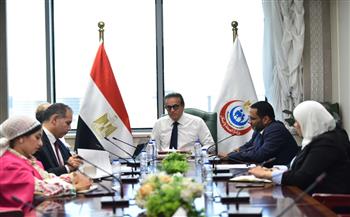 وزير الصحة يستقبل رئيس الجمعية العالمية لجراحات الجلوكوما لمناقشة سبل التعاون
