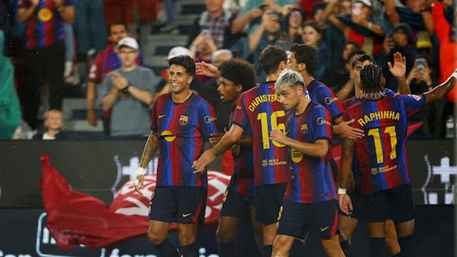 الدوري الإسباني.. برشلونة يتقدم على راسينج سانتاندير 4-1 في الشوط الأول
