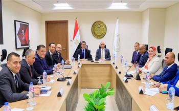 وزير التعليم يبحث مع وزير الرياضة آليات النهوض بالرياضة المدرسية وتفعيل مبادرات اكتشاف وتنمية المواهب