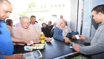 إقبال ملحوظ على فروع «كاري أون» السبعة بدير الملاك.. وتخفيضات لا تقل عن 25%