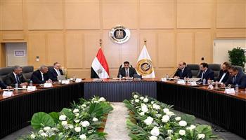وزارة الصناعة تضع خارطة طريق لقطاع الأسمنت.. زيادة المعروض ودعم الصادرات