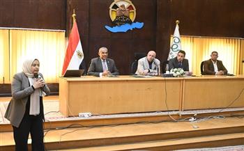 محافظ الفيوم: تمكين الكفاءات الشابة وتأهيل صف ثانٍ من القيادات لمواصلة مسيرة العمل بكفاءة