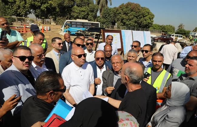 محافظ القاهرة يتابع تنفيذ خطوط مياه "كفر العلو الجديدة" بحلوان والتبين