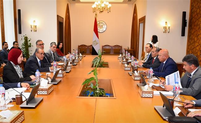 وزير الخارجية يثمن جهود توفير التمويلات التنموية الميسرة لمشروعات النقل ذات الأولوية