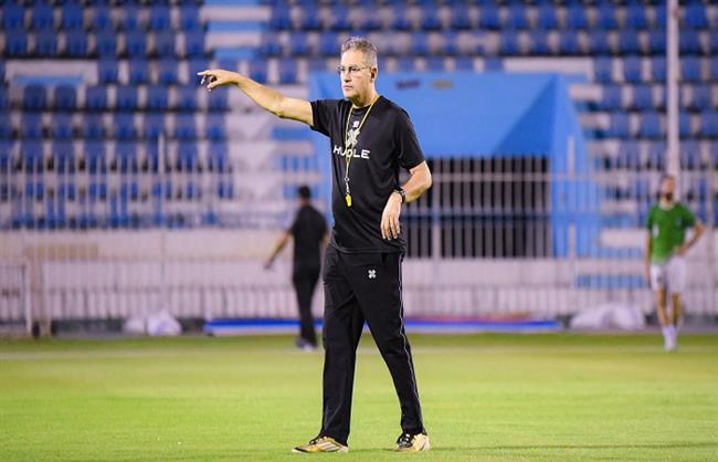 الدوري الممتاز.. خالد جلال والزمالك.. أصدقاء الأمس منافسو اليوم