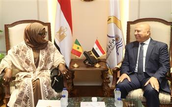 وزير النقل يبحث مع نظيرته السنغالية إطلاق خط بحري بين الإسكندرية وداكار