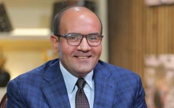 د. مصطفى أبو زيد.. مدير مركز مصر للدراسات الاقتصادية والاستراتيجية: 5 محاور لتعظيم المكاسب المصرية من «التكتل»