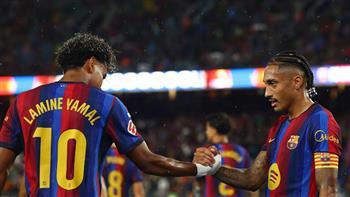 الدوري الإسباني.. رافينيا يسجل الهدف الرابع لبرشلونة أمام سانتاندير 4-1  