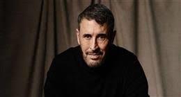 كاظم الساهر يحضر أغنية جديدة باللهجة المصرية قبل حفله في القاهرة