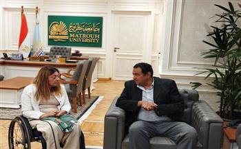 «تعزيز دمج الطلاب ذوي الإعاقة».. القومي للإعاقة يبحث تطوير الخدمات التعليمية بجامعة مطروح